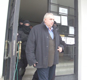 Dosarul Centrului Militar Zonal: Nicuşor Constantinescu, arestat la domiciliu!